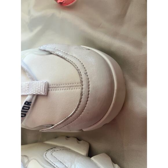 Dior D "All White" Connect Sneakers Size 37.5 - Picture 13 of 14
